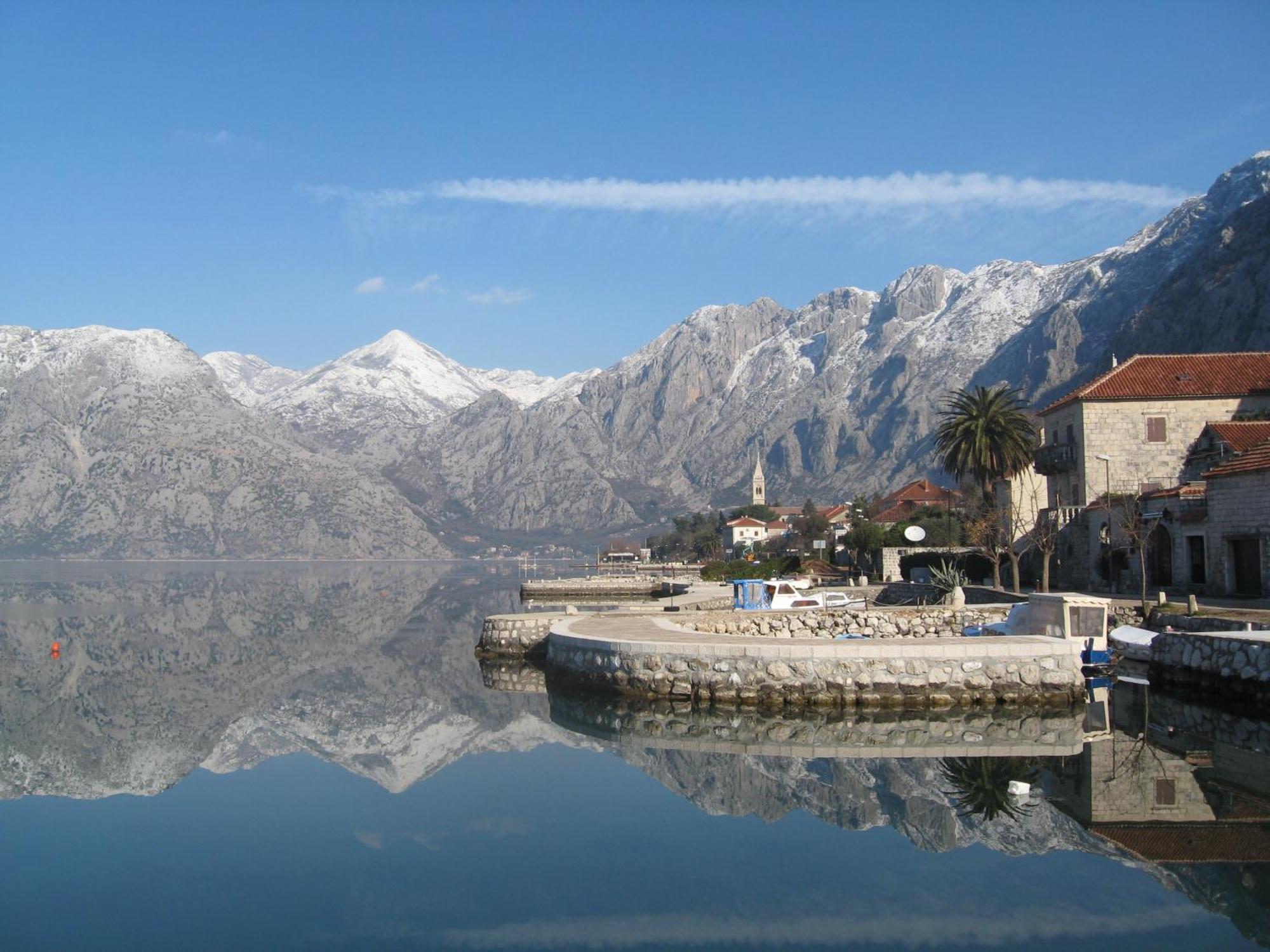 Apartments Kriva Ulica Kotor Exterior photo