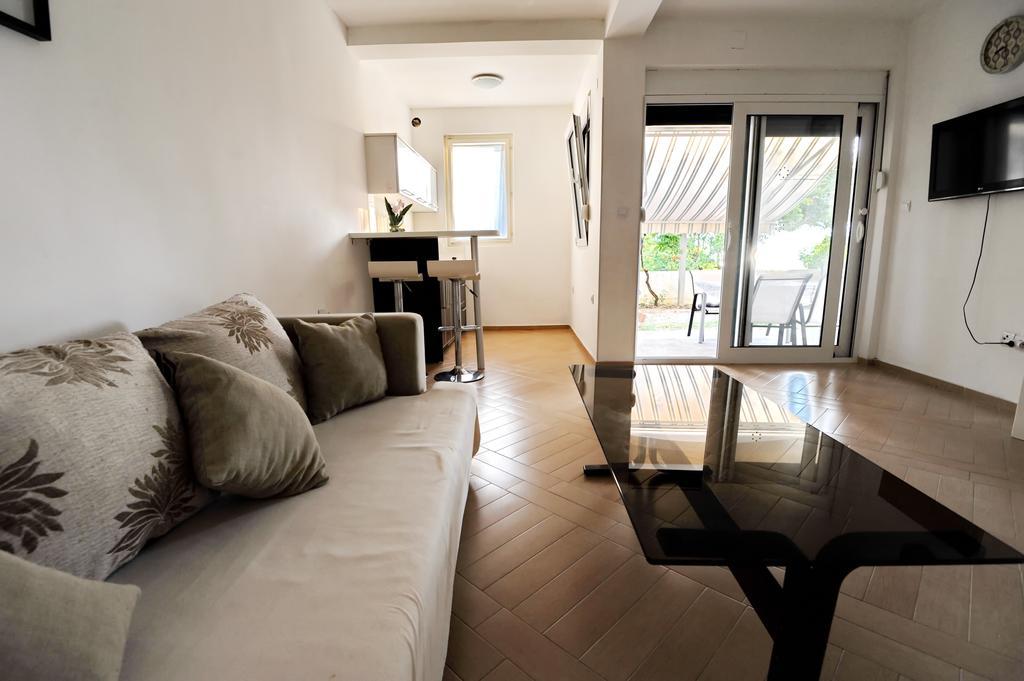 Apartments Kriva Ulica Kotor Room photo